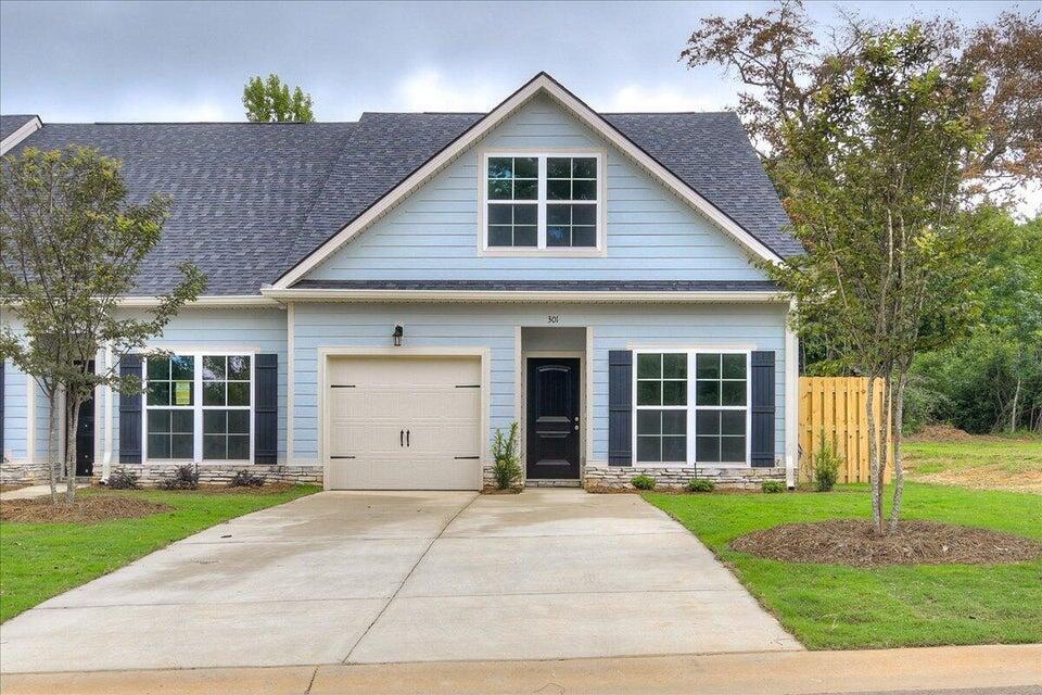 Foto principal - 317 Bordeaux Dr