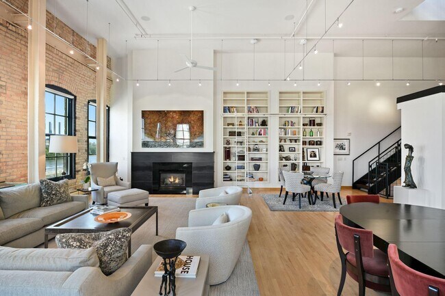 Foto del edificio - 117 Portland Avenue 301