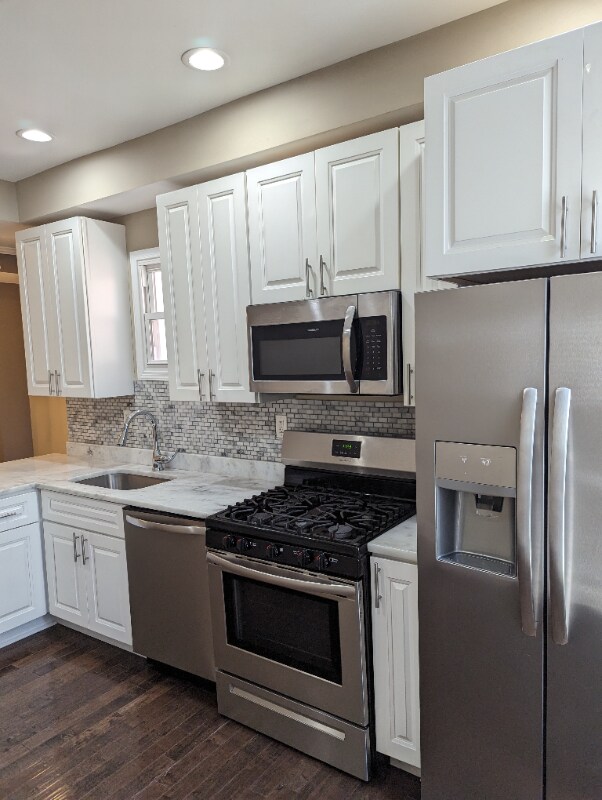 Primary Photo - 2307 N Rosedale St