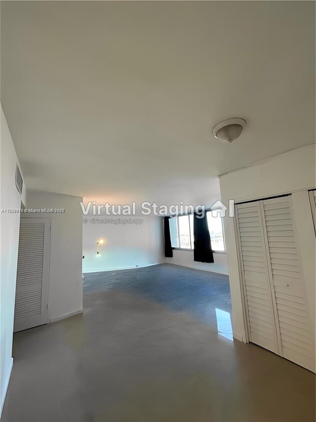 Primary Photo - 1200 West Ave