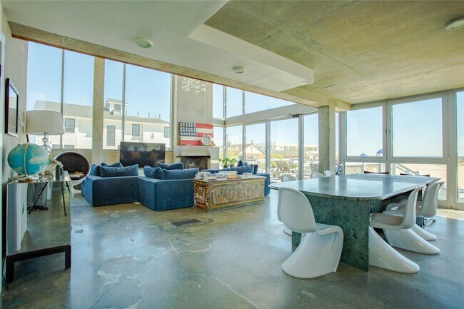 Foto del edificio - 2139 Pacific Blvd