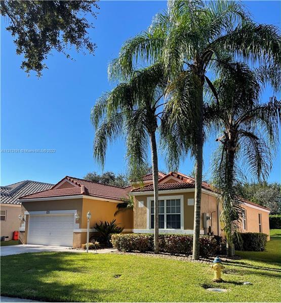 Foto del edificio - 6802 NW 81st Ct