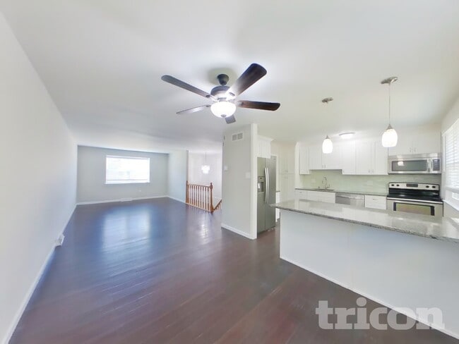 Foto del edificio - 3 Meadow Glen Rd