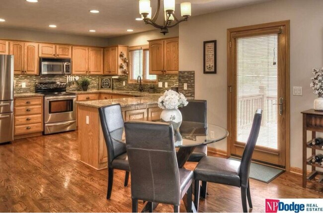 Foto del edificio - 10005 S 201st St