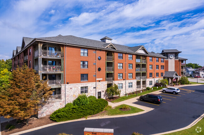 Foto del edificio - The Clock Tower Condominiums