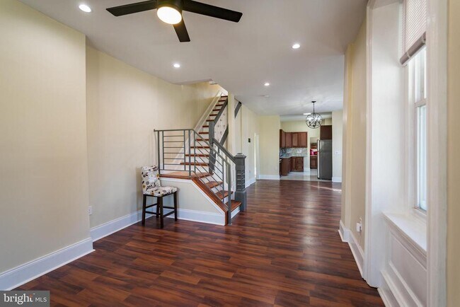 Foto del edificio - 5426 Jefferson St