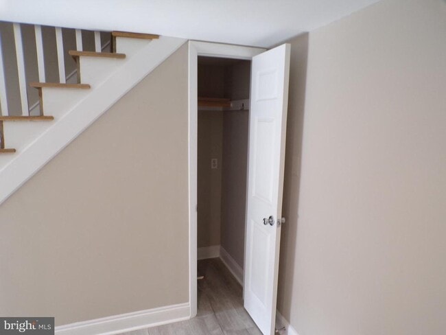 Building Photo - 2452 Hopewell Rd