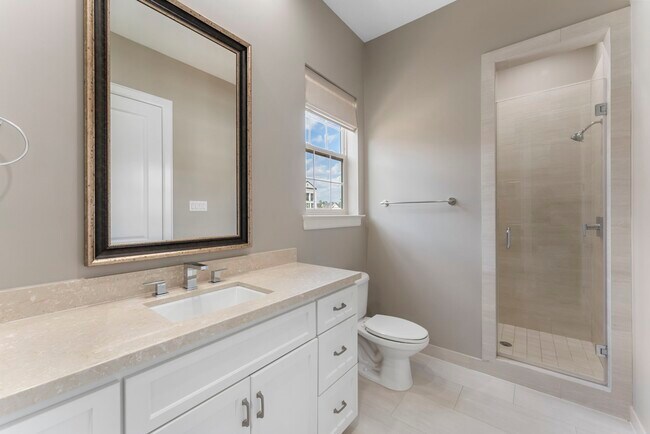 Foto del edificio - 14 Jetty Point Dr