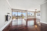 Foto principal - 49 Briar Hollow Ln
