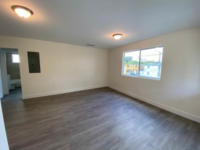 Building Photo - 5990 NW 14th Ave