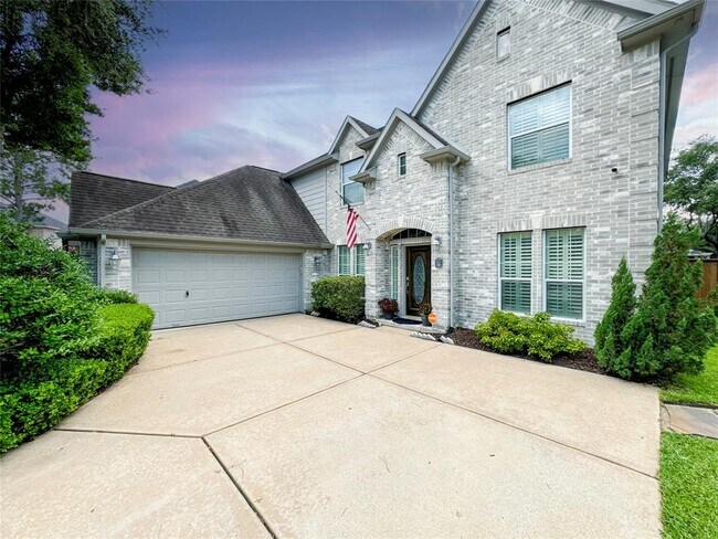 Foto del edificio - 5224 Hidden Brook Ln