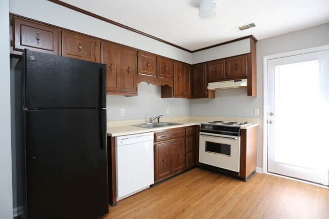 Foto del edificio - 1807 Chandler Rd
