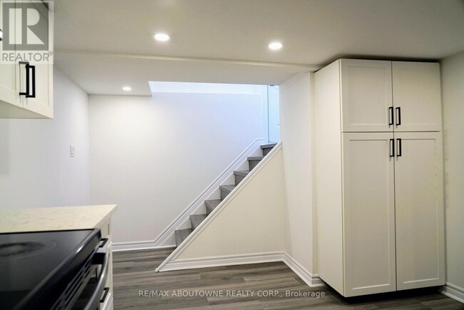 Photo du bâtiment - 93 E 31st St