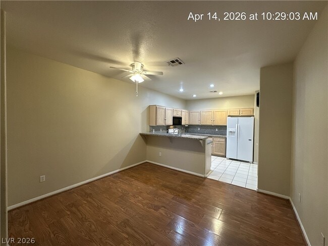 Foto del edificio - 7450 S Eastern Ave