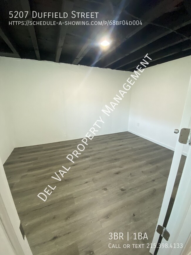 Building Photo - Modern 3-Bedroom Home in Frankford area is...
