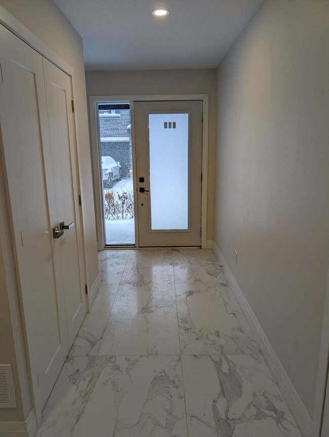 Photo du bâtiment - 812 Star Private