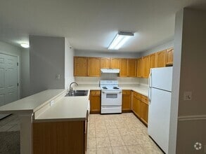 Building Photo - 31255 Paradise Cmns