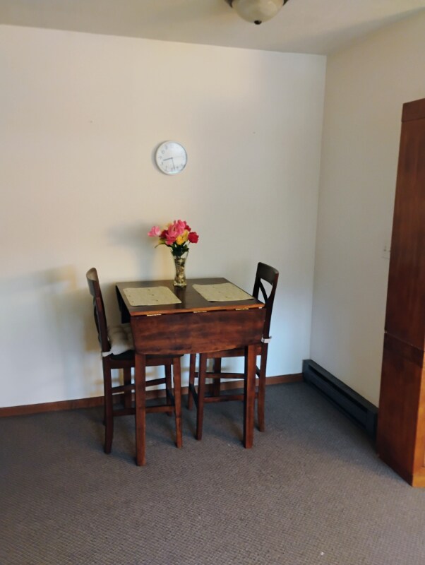 Building Photo - 4766 Wolverton Ln