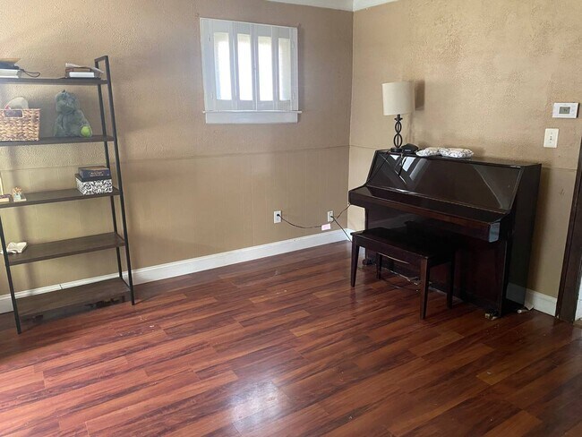 Foto del edificio - 974 Boston Ave