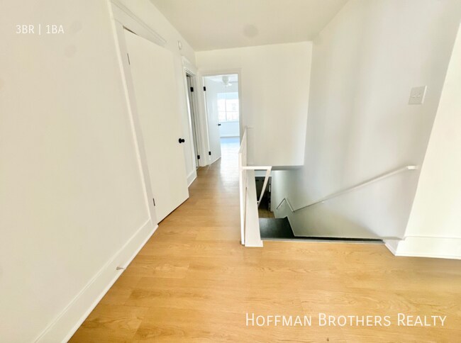 Foto del edificio - 5319 S Hoover St