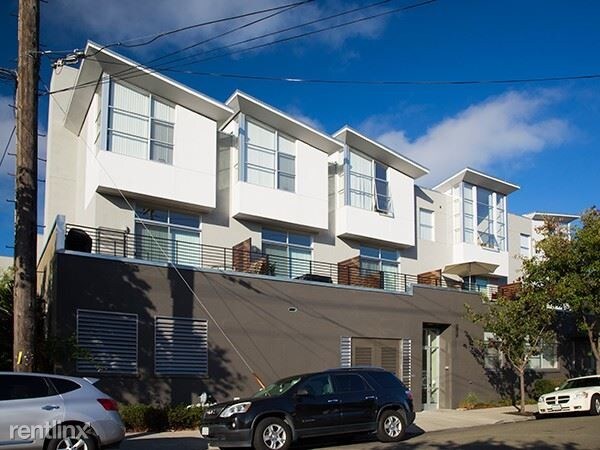 Building Photo - 5540 Doyle St