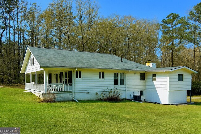 Building Photo - 7025 Rico Rd