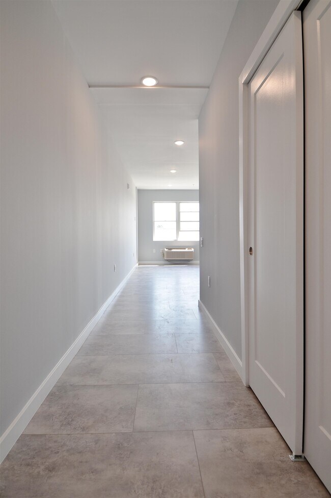 Foto del edificio - 82-84 E 31ST St