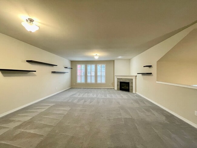 Building Photo - SW Beaverton Spacious 3Bed 2.5 Ba + Bonus ...