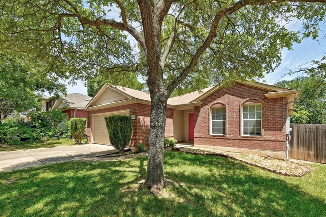 Building Photo - 2112 Coats Cir