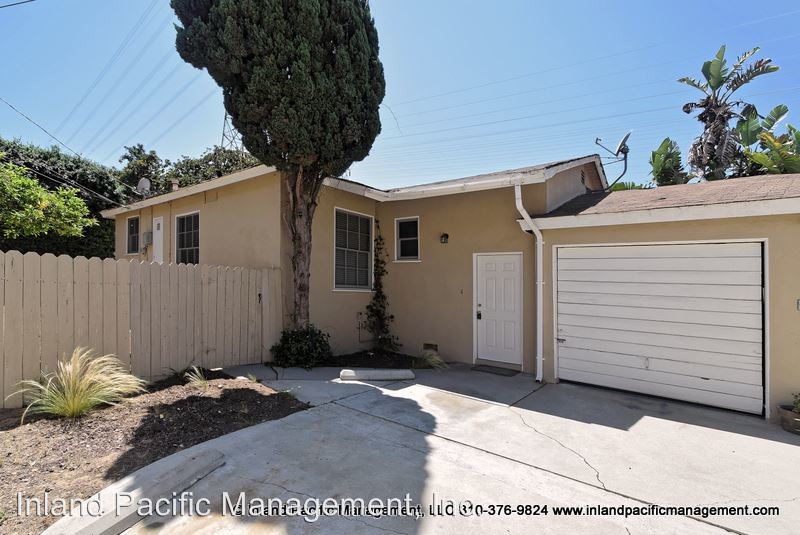 Primary Photo - 2510 Gates Ave