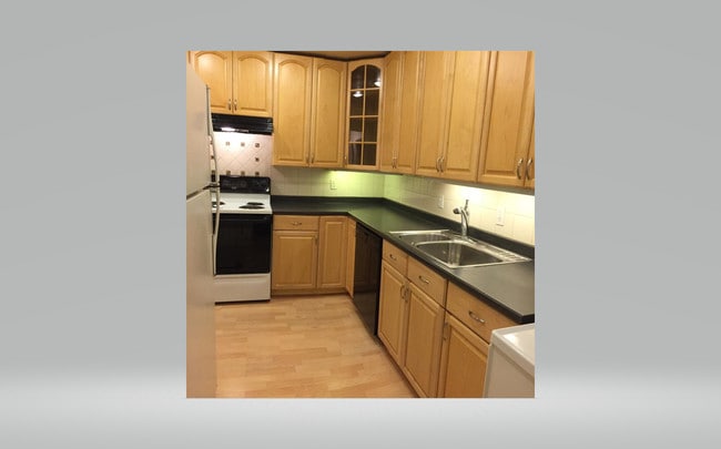 Kitchen - 12001 Old Columbia Pike