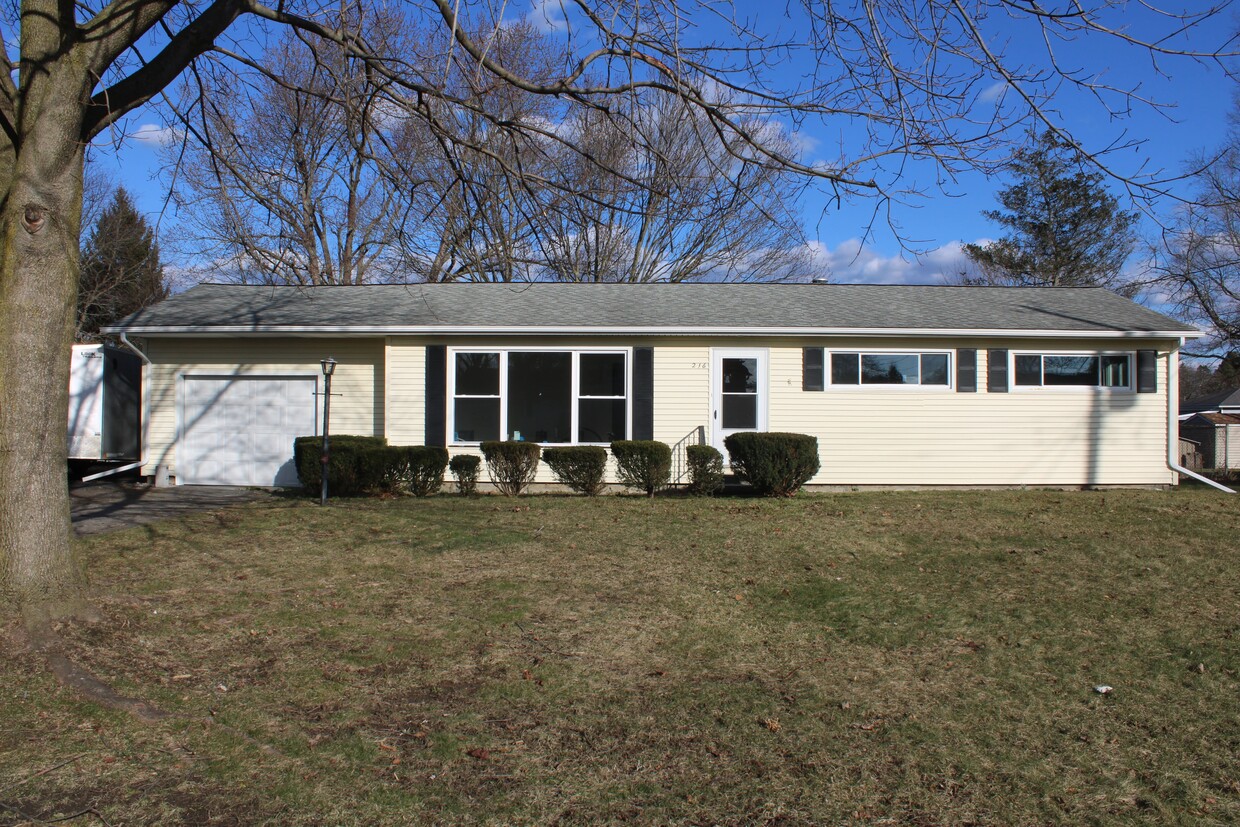216 Meadowlark Rd, Horseheads, NY 14845 House Rental in Horseheads