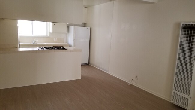 Foto del edificio - 520 Hermosa Ave