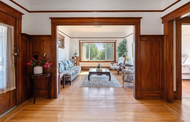 Foto del edificio - 4076 Santa Rita St