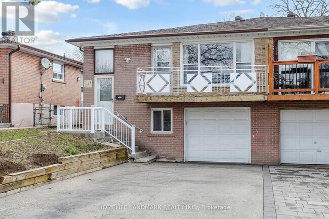 Photo du bâtiment - 225 Pineway Blvd