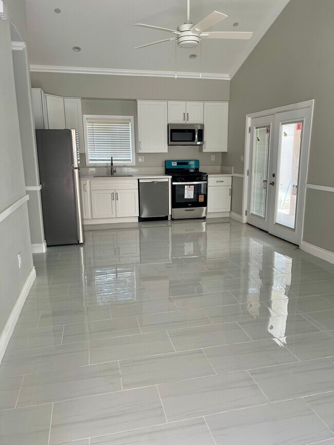 Foto del edificio - 1152 Pittsfield Ln