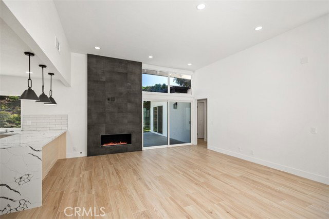 Building Photo - 36 Mountain View