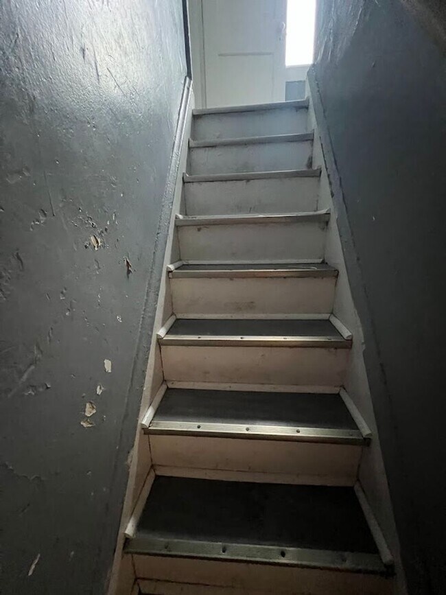 Foto del edificio - 337 S 7th St