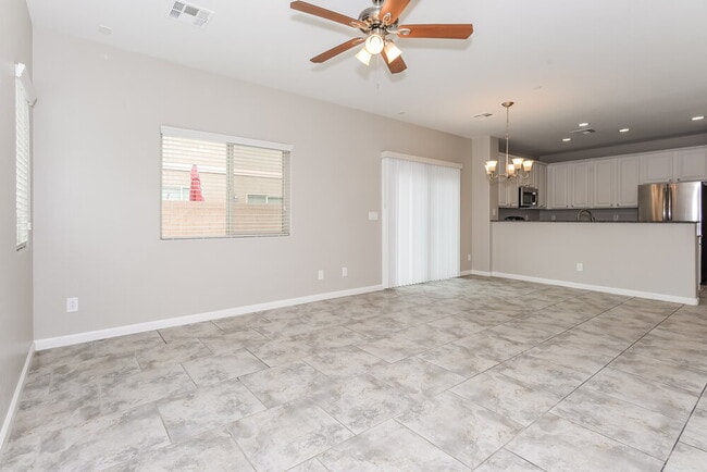 Building Photo - 9044 Catching Ct