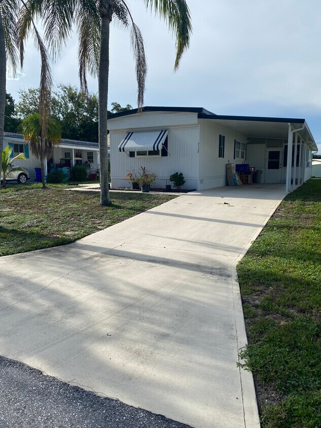 Foto principal - 7128 SE Bluebird Cir