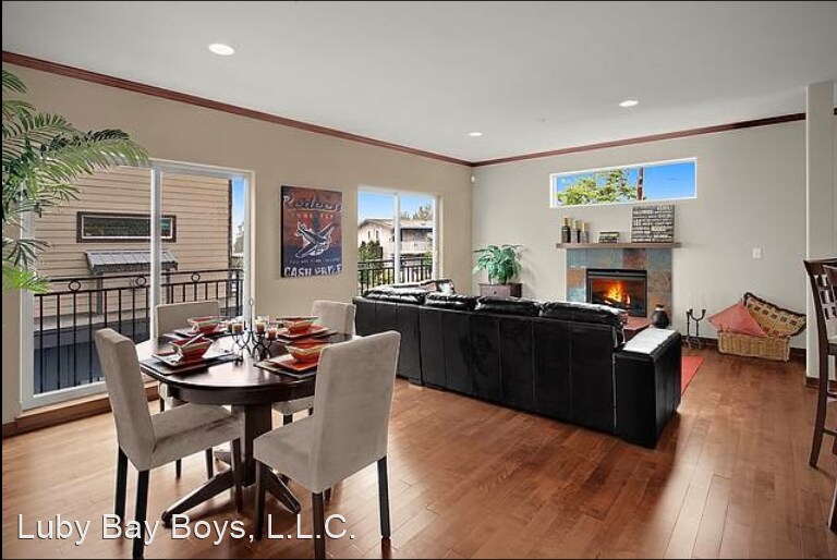 Foto principal - 1075 Blaine Ave NE