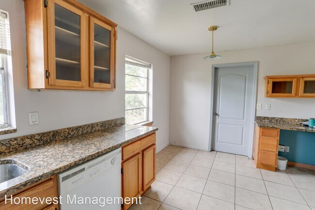 Building Photo - 3 br, 1.5 bath House - 8221 Cyers Lane