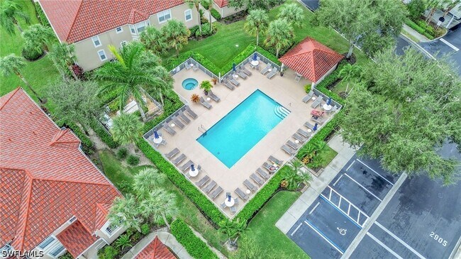 Foto del edificio - 2700 Cypress Trace Cir