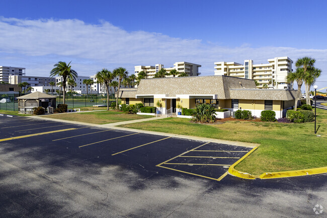 2700 N Highway A1A Indialantic, FL 32903 - Palm Colony Club