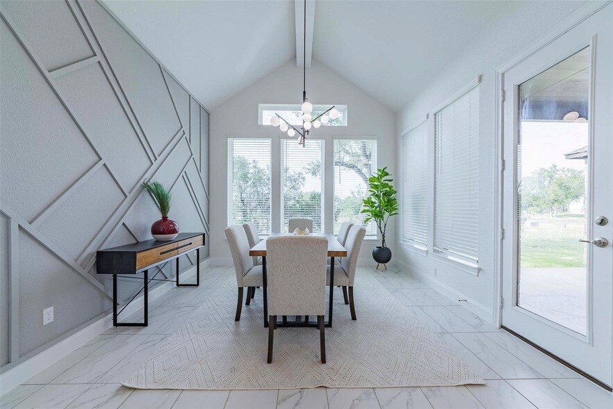 Foto principal - 101 Woodstock Cir