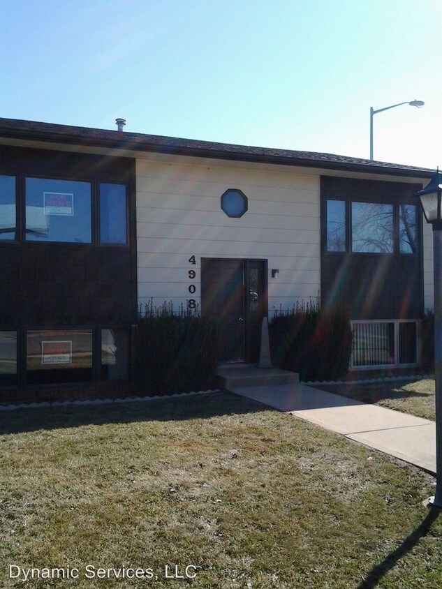 Primary Photo - 4908 S Baha Ave
