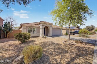 Building Photo - 15337 W Poinsettia Dr