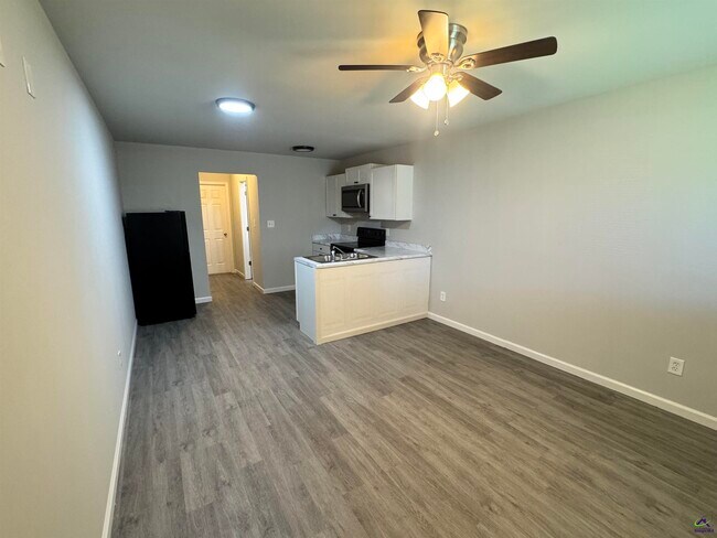 Foto del edificio - 116 Tabor Dr