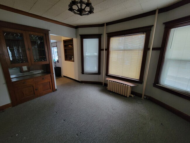 Foto del edificio - 931 E 6th St