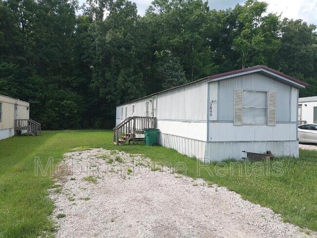 Building Photo - 2845 Dottie Ln